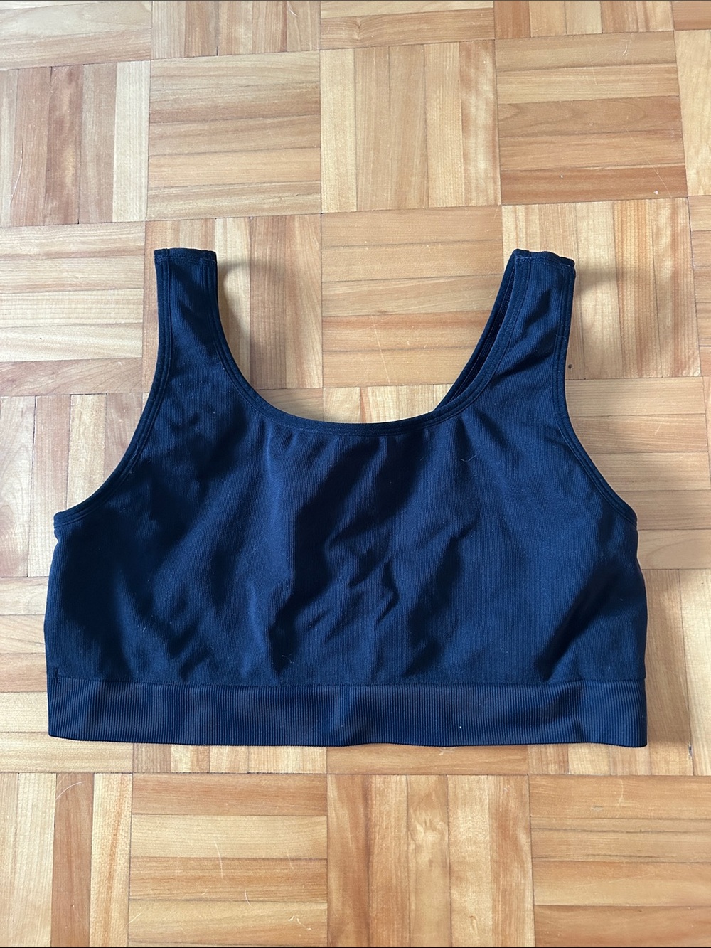 La Vie En Rose Black Scoop Sports Bra